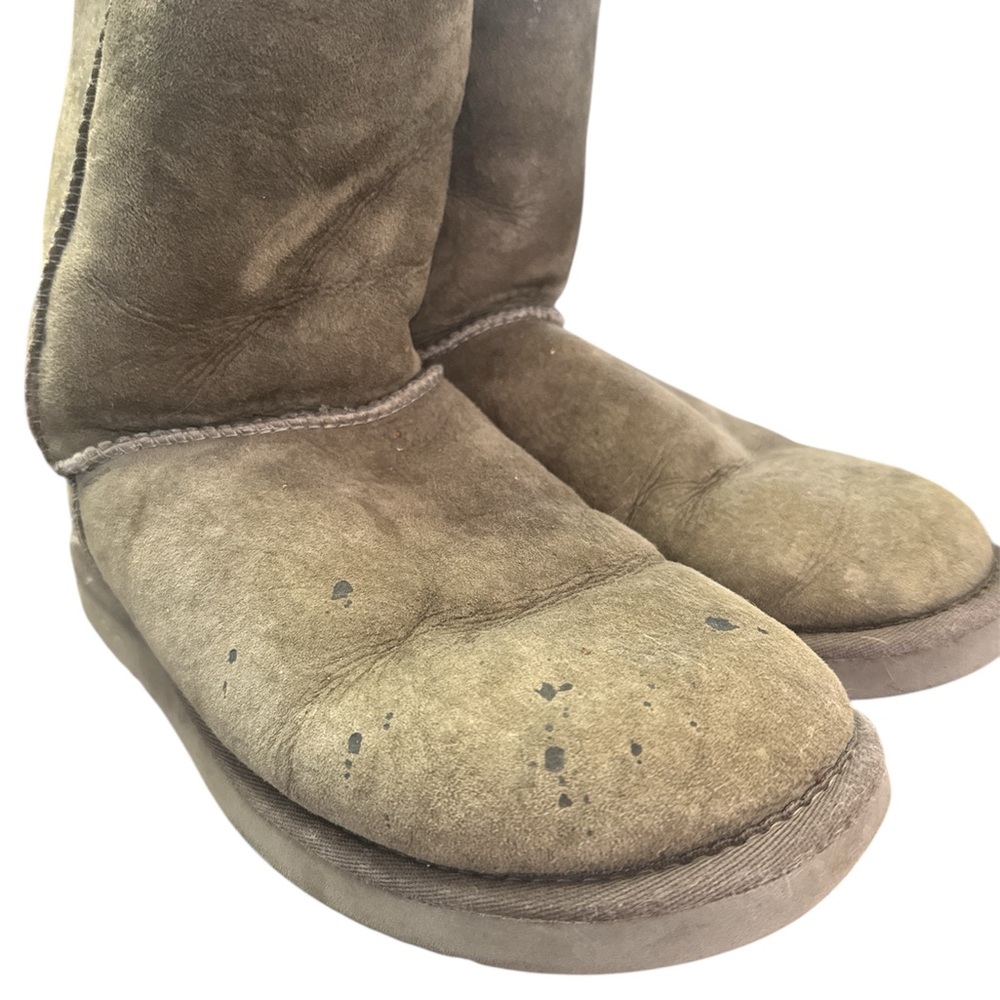 Ugg Boots - image 5